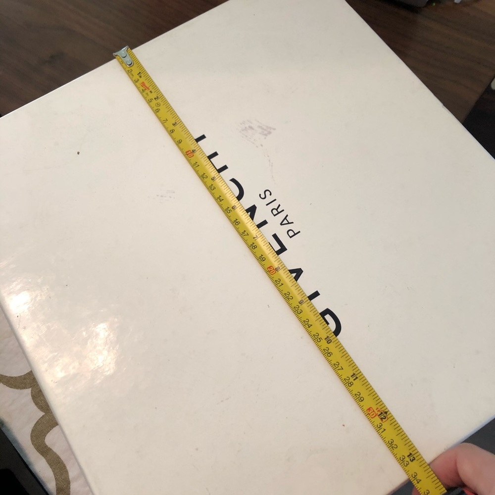 Givenchy Empty - image 4